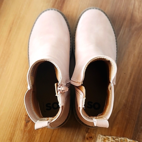 Blush boots for girls size 2 - Picture 3 of 6